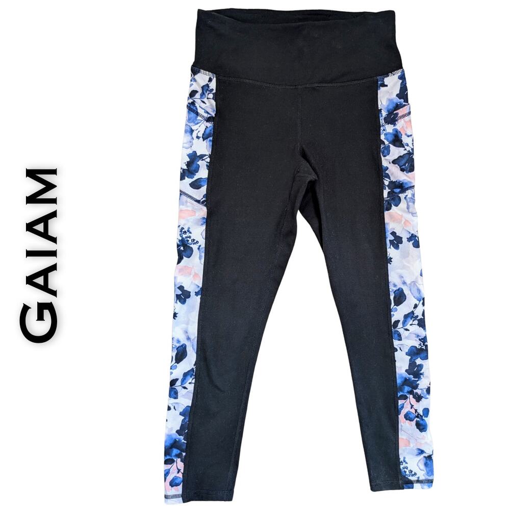 Gaiam Om Capri Leggings Small Black Blue Floral Print Cropped Activewear Yoga